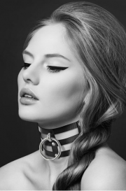 Кляпы, ошейники для женщин