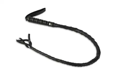 Черный кнут с витой рукояткой  photo 1